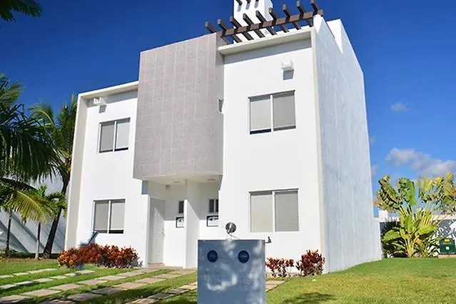 Casa Los Olivos Playa Del Carmen Holiday home